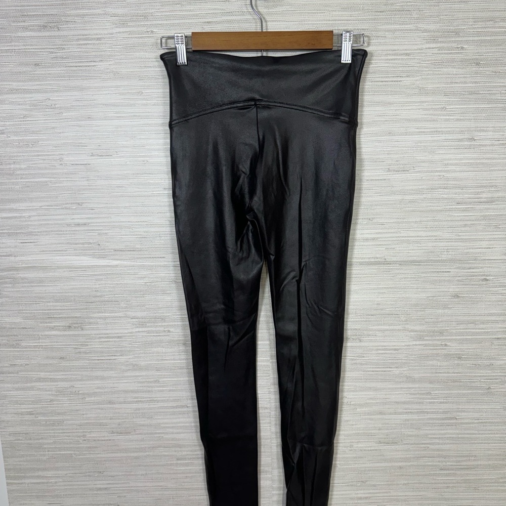 Lot of 3 Spanx Faux Leather Leggings Size Medium - Picture 3 of 11